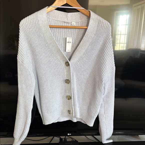 Gap Women's Light Purple Button-Up Sweater - Picture 1 of 4